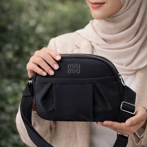 کیف دخترانه MiuMiu